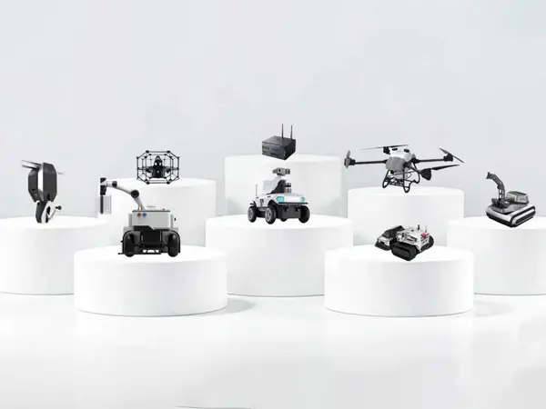 Tianjin Weide Aviation กระชับความร่วมมือในฉากต่างๆ มากขึ้น โดยเชื่อมโยงไปถึงโปรเจ็กต์ที่เป็นประโยชน์มากมายสำหรับแชสซีแบบมีล้อและแบบมีล้อและหุ่นยนต์ปีนกำแพง
